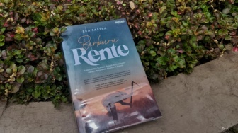 Buku Berburu Rente: Potret Gelap Subsidi Pupuk dan Nasib Petani Indonesia