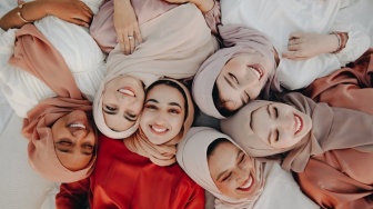 Gen Z dan Tradisi Ramadan yang Mulai Bergeser: Nilai Lama vs Gaya Baru