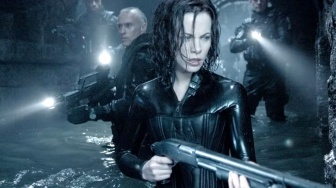 Underworld: Aksi Brutal Perang Abadi Vampir dan Lycan, Malam Ini di Trans TV