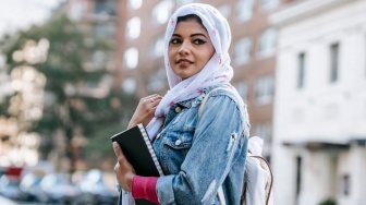 Work-Life Balance Saat Ramadan: Tetap Produktif Tanpa Kehilangan Makna