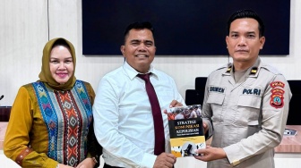 Wakapolres Sergai Raih Doktor di UIN Sumut, Perkuat Strategi Komunikasi Polri Berbasis Ilmiah
