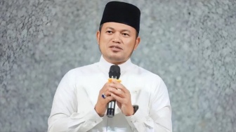 Punya Jam Tangan Rp2,5 Miliar, Berapa Gaji Gubernur Kaltim yang Minta Mobil Dinas Rp8,5 M?