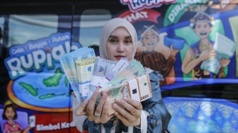 Penerimaan Pajak Naik, Nilai Tukar Rupiah Kembali Menguat pada Kamis