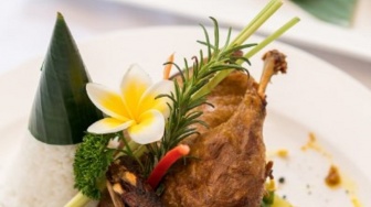 Manis, Pedas, Gurih! 5 Ide Menu Buka Puasa dari Bali Ini Siap Guncang Lidah Anda