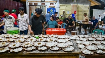Posko Sahur Gratis di Palu Jadi Andalan Warga Saat Ramadan