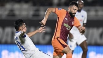 Julian Villa Menggila, Borneo FC Hajar Arema FC 3-1 di Segiri