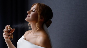3 Pilihan Parfum Mykonos dengan Aroma Powdery yang Lembut dan Elegan