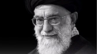 Sudah Berapa Lama Ali Khamenei Berkuasa? Perannya Lebih Luas dari Presiden atau Parlemen