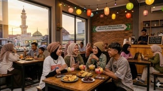 Demi Konten Ngabuburit dan FOMO War Takjil: Dompet Gen Z Pelan-Pelan Menipis