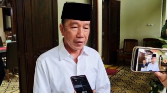 Jokowi Kenang Try Sutrisno Sosok yang Sederhana dan Tegas, Indonesia Kehilangan Putra Terbaiknya