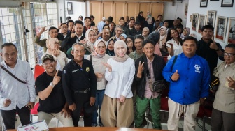 Bukan Retorika, Tapi Mendengar: Pesan Teh Melly ke Kader Politik agar Jadi Telinga Pertama Rakyat