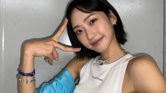 4 Gaya Outfit Pakai Outerwear ala Han Ji Hyun, Sat Set Anti Ribet!