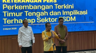 Timur Tengah Membara, Bahlil Garansi Harga BBM Subsidi Gak Bakal Naik