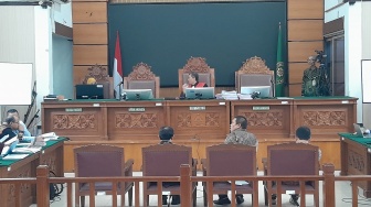 Larang Ada Interupsi dalam Sidang Praperadilan Yaqut, Hakim ke KPK: Ini Bukan Acara Talkshow TV