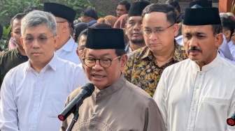Janji Pramono Anung Benahi Jalan Setu Babakan yang Jadi "Bubur Lumpur" Imbas Proyek
