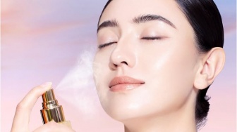 4 Calming Spray Penyelamat Cegah Jerawat Selama Puasa dan Aktivitas Outdoor
