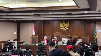 Tak Terbukti Lakukan Tindak Pidana, Delpedro Dkk Divonis Bebas!