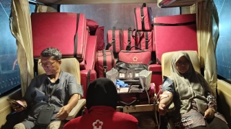 Kemanusiaan di Atas Segalanya: Ahmadiyah dan Gusdurian Bersatu Demi Stok Darah Tasikmalaya