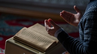 5 Amalan 17 Ramadan yang Memberi Keberkahan Nuzulul Quran