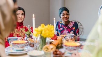 Dari Lapar Perut ke Lapar Mata: Kenapa Ramadan Justru Bikin Boros?