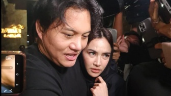 Tahan Tangis, Mahalini Beri Kesaksian tentang Sosok Vidi Aldiano