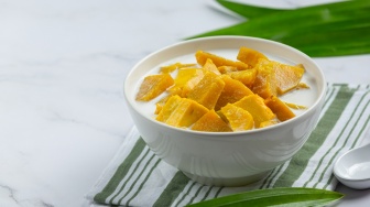 5 Inspirasi Takjil Warna Kuning untuk Buka Puasa yang Segar dan Menyehatkan