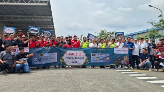 Daihatsu Lepas Ratusan Anggota Komunitas Mudik Bareng Lebaran 2026