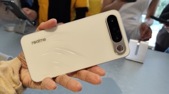 realme 16 Series 5G, HP AI dengan Edit Foto Instan dan Transkrip Otomatis