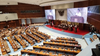 Puan Sampaikan Duka Cita Mendalam atas Wafatnya Pemimpin Tertinggi Iran Ayatollah Ali Khamenei