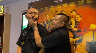 Ambisi Jadi Duo Kadir - Doyok Baru, Oki Rengga dan Lolox Berduet di Film Tiba-Tiba Setan