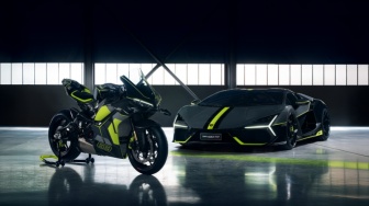 Ikonik dan Langka: Ducati Panigale V4 Lamborghini Pertama di Indonesia