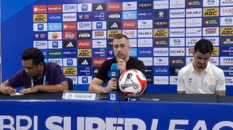 Persik Kediri Kalah di GBLA, Marcos Reina Torres Soroti Gol Ketiga Persib