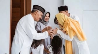 Jawaban Taqabbalallahu Minna Wa Minkum Apa Saja? Ini Balasan Terbaiknya