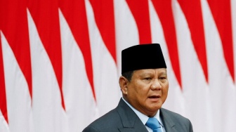 1 Dollar USD Hari Ini Berapa Rupiah? Geger Ucapan Prabowo soal Orang Desa Tak Pakai Dolar