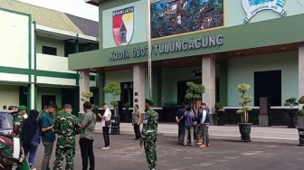 Prajurit TNI Diduga Bobol Minimarket di Tulungagung, Denpom Madiun Turun Tangan