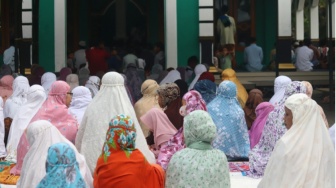 Konspirasi Mohon Maaf Lahir Batin: Ritual Penghapusan Dosa atau Cuma Basa-Basi?