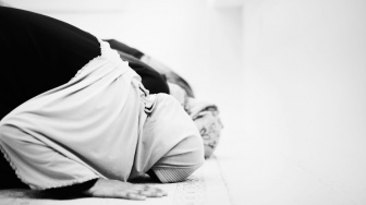 Tata Cara Salat Lailatul Qadar, Lengkap dengan Doa yang Dianjurkan