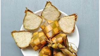 Kenapa Ketupat Masih Berbentuk Nasi dan Tidak Padat? Ini Solusinya