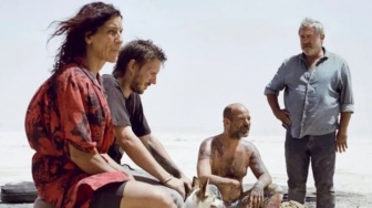 Film Sirat: Meniti Jalan Sunyi yang Mengaduk-aduk Emosi Lewat Visual