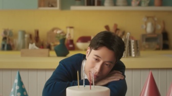 Pelukmu Sementara, Hatiku Selamanya: Surat Cinta Pamungkas Vidi Aldiano yang Menembus Batas Waktu