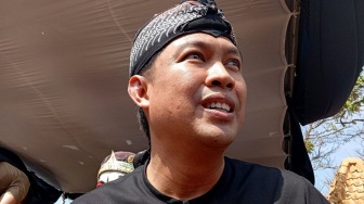 OTT Bupati Cilacap: Syamsul Auliya Rachman dan 26 Orang Diduga Terkait Proyek Daerah!