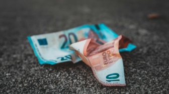 Belajar dari Krisis 1997: Ketika Rupiah Pernah Terpuruk dan Bangkit Kembali