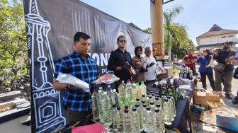 Hasil Operasi Pekat Progo: Polda DIY Ringkus 65 Tersangka, Sita Ribuan Miras hingga Amankan Mucikari