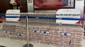 Kejari Jakbar Setor Rp530 Miliar Hasil Rampasan Kasus Judi Online ke Kas Negara