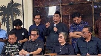 Feri Amsari: Negara Harus Ungkap Pelaku Serangan Andrie Yunus atau Dianggap Bagian dari Kejahatan