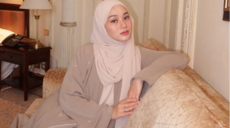4 Inspirasi OOTD Bukber ala Dinda Hauw: Tampil Modest, Elegan, dan Classy!