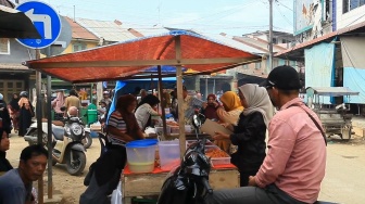 Aceh Tamiang Kian Ramai di Penghujung Ramadan: Berburu Takjil dan Belanja Baju Lebaran