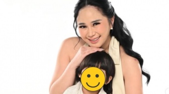 Denise Chariesta Murka Anak Dihina Idiot: Otak Lo yang Kurang Pertumbuhan