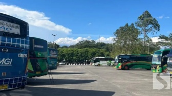 Mudik Tak Lagi Riuh: Potret Lesu Terminal Sukabumi di Tengah Gempuran Ekonomi dan Travel Gelap
