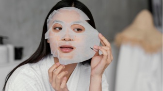 5 Sheet Mask dengan Niacinamide untuk Kulit Glowing dan Lembap